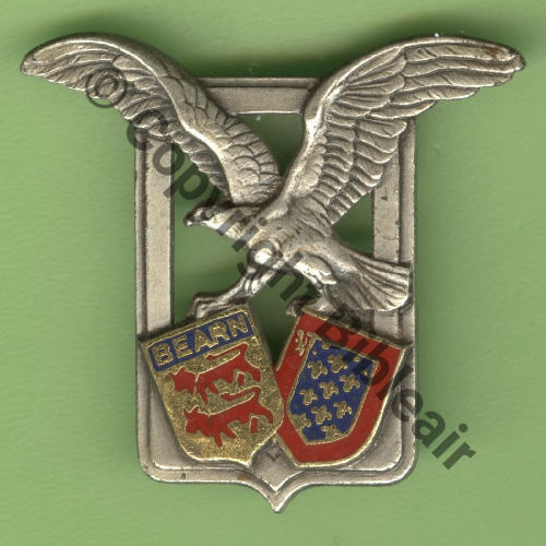 64 A0732 64e.ET (BEARN.MAINE) EVREUX Aigle argente  DrP 2Anneaux vertic Guilloche Embouti leger Src.Y.GENTY 